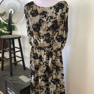 Vince Camuto - Green/Black asymmetrical dress